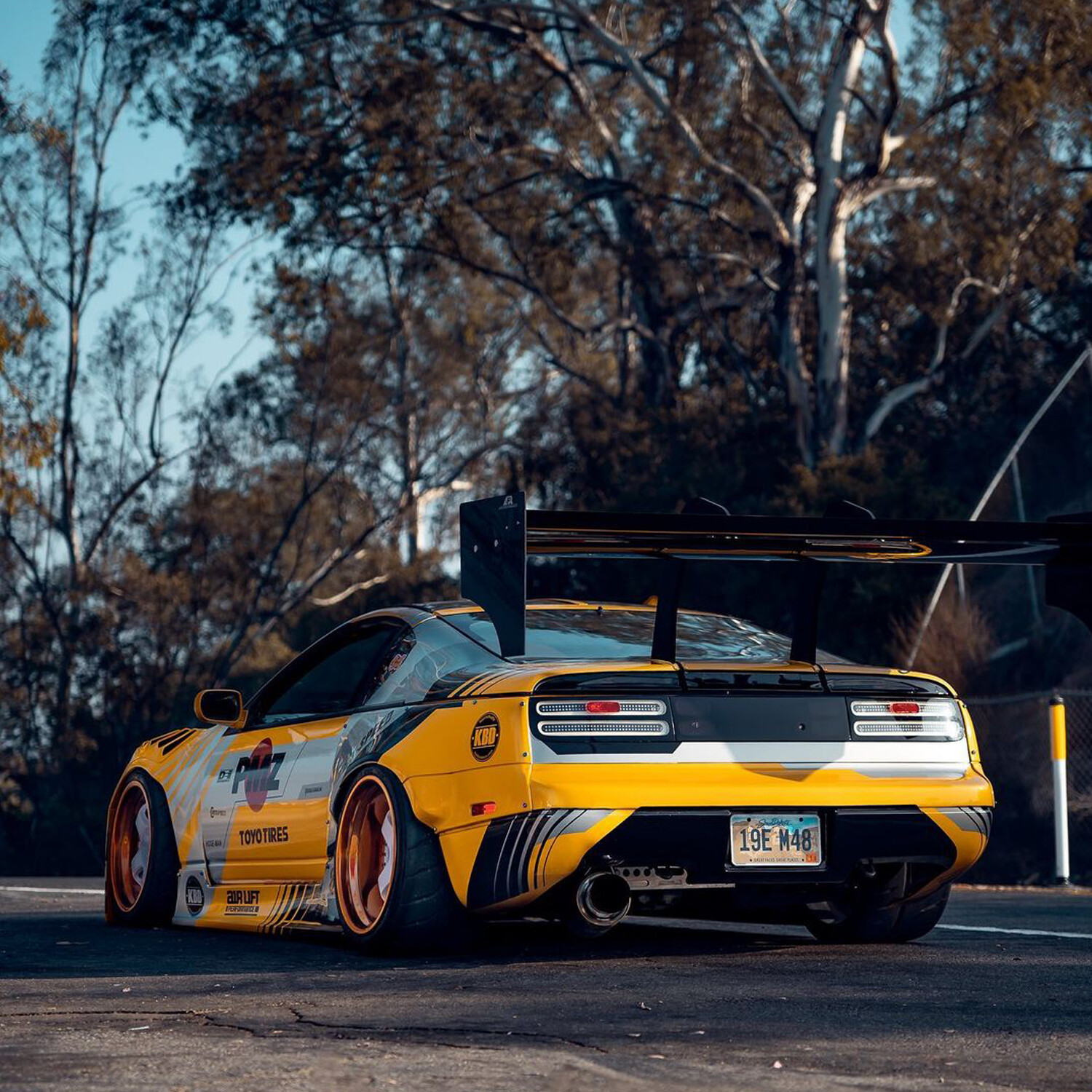 専用2 Nissan 300ZX 1990-1996 PMZ-K V2 2 Piece Polyurethane Front Fenders